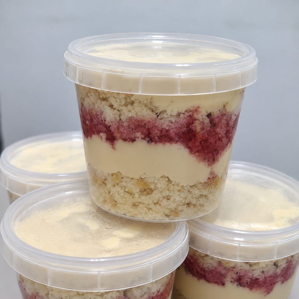 Chocolate branco com geléia de morango funcional